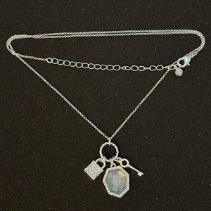 Silver tone necklace